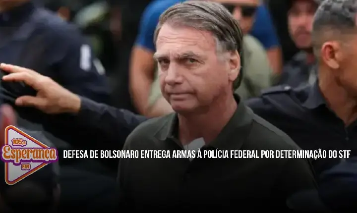 Defesa de Bolsonaro entrega armas à Polícia Federal por determinação do STF