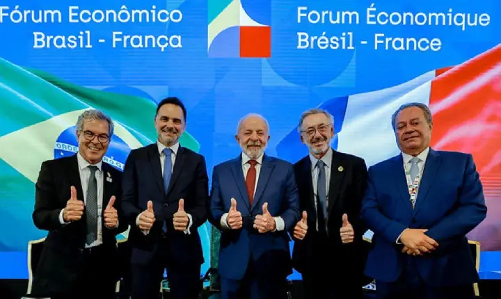 Empresários franceses devem investir R$ 100 bilhões no Brasil até 2030, diz Lula
