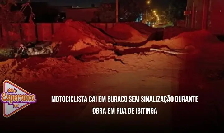 Motociclista cai em buraco sem sinalização durante obra em rua de Ibitinga