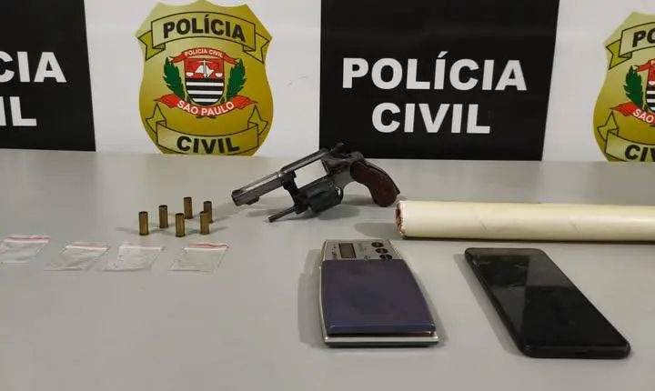 Polícia Civil de Novo Horizonte apreende arma e drogas em operação contra briga de gangues