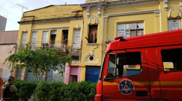 Incêndio atinge Instituto de Educação de Minas Gerais