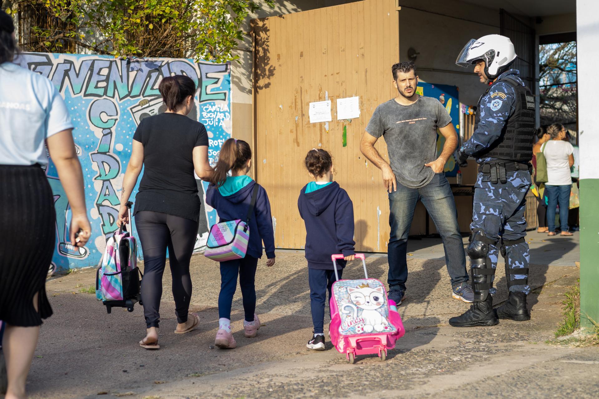 Ministério da Justiça libera recursos para estados e municípios reforçarem a segurança nas escolas