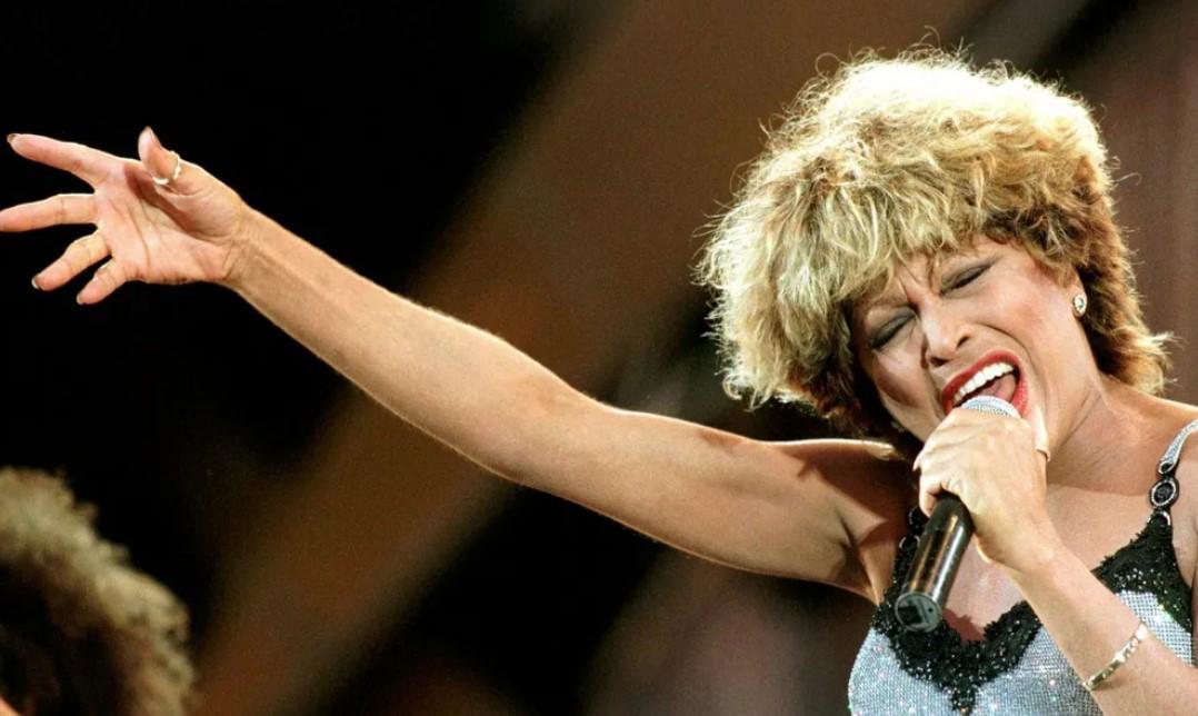 Tina Turner, cantora americana rainha do rock n' roll, morre aos 83 anos