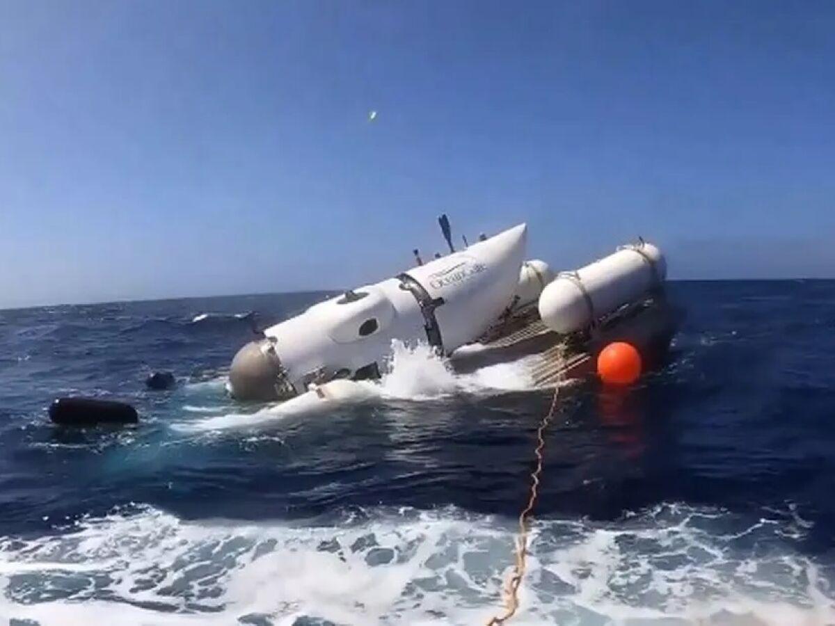 Destroços são encontrados em área de busca por submarino, diz Guarda Costeira dos EUA