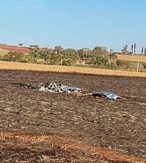 Queda de ultraleve deixa duas vítimas fatais na zona rural de Bariri
